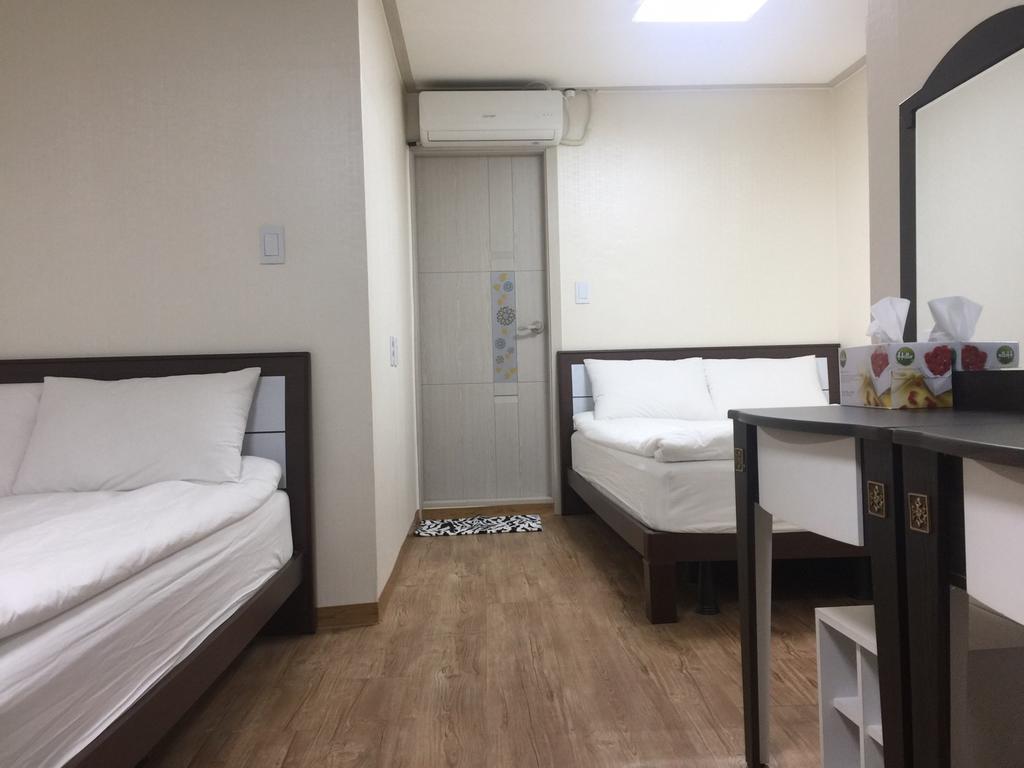 Hamory Guesthouse Dongdaemun Seoel Buitenkant foto