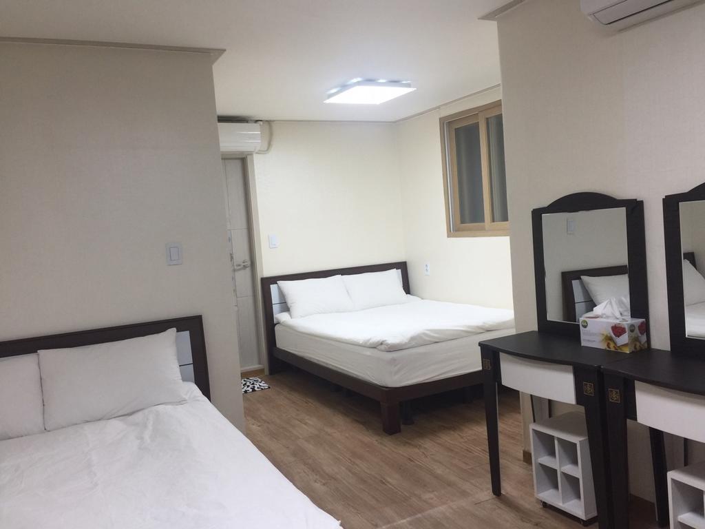 Hamory Guesthouse Dongdaemun Seoel Buitenkant foto